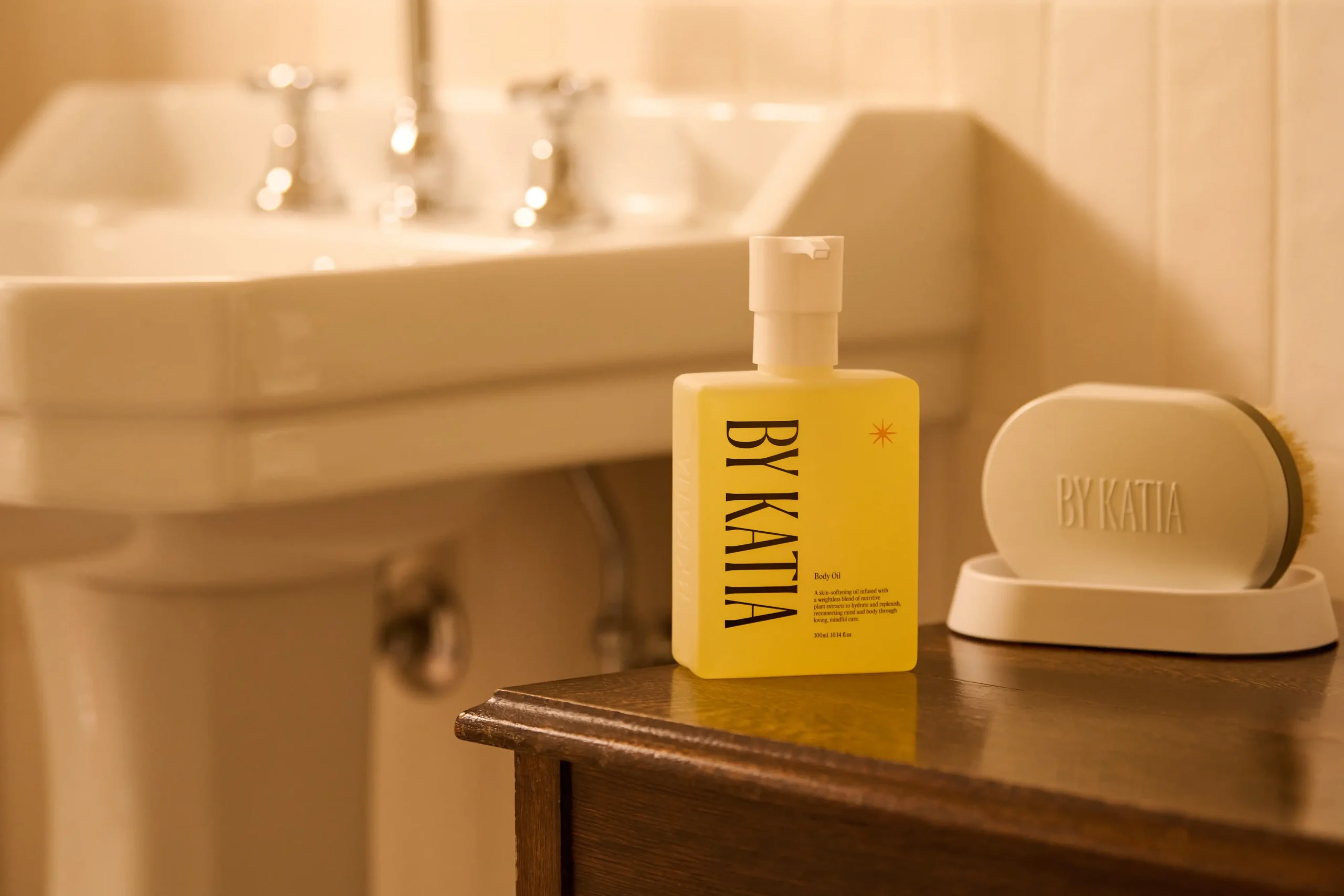 Body Oil ByKatia